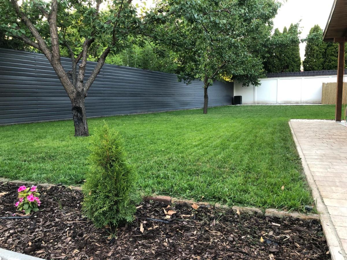 Voeroesmarty Apartmanhaz Makó المظهر الخارجي الصورة